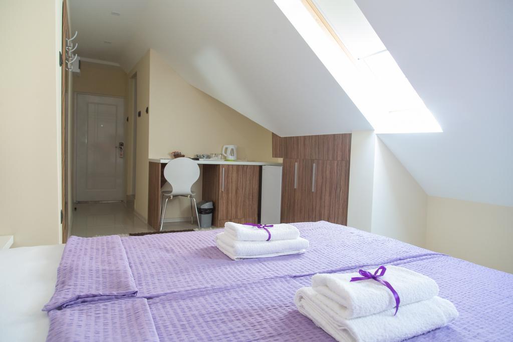 Nis City Center Guest House 객실 사진